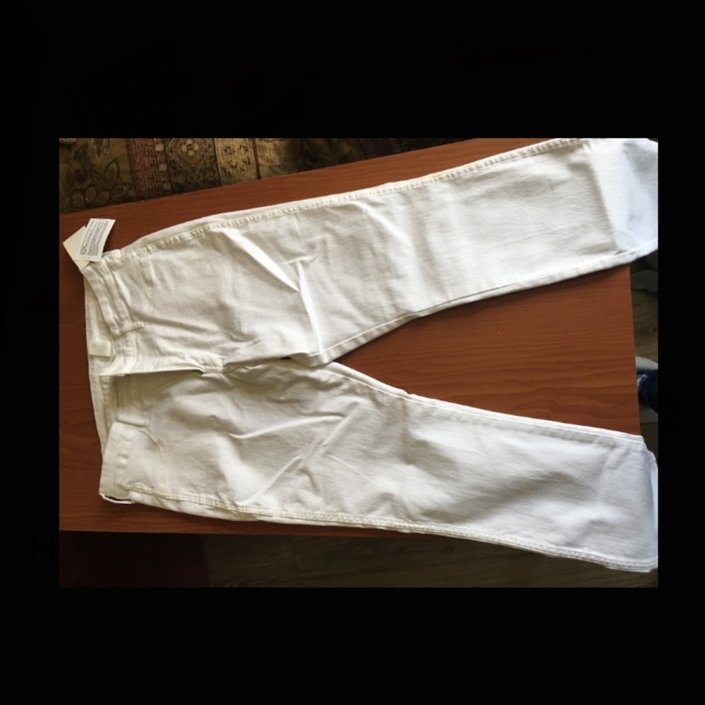 White H&M jeans